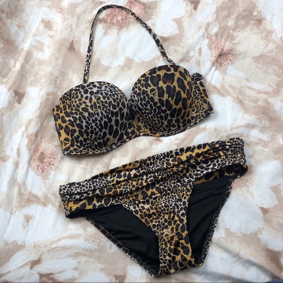 Victoria's Secret Other - Victoria’s Secret leopard with skull print bikini